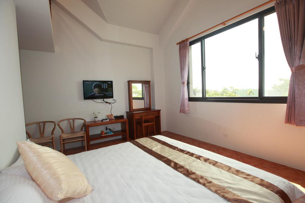 Yiho B&B Yongjing Екстериор снимка
